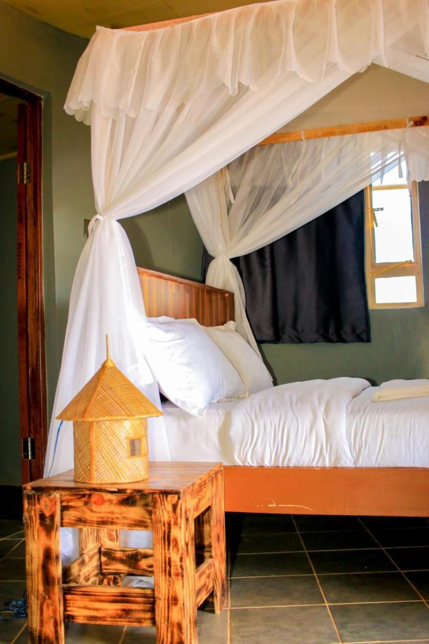 Amanya 3-Bedroom Hut Амбосели Экстерьер фото